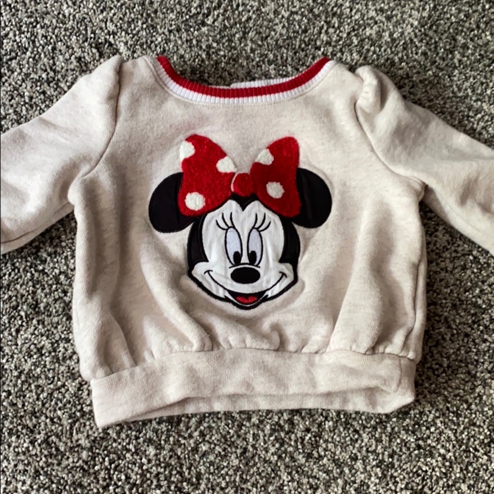 Minnie Mouse sweater